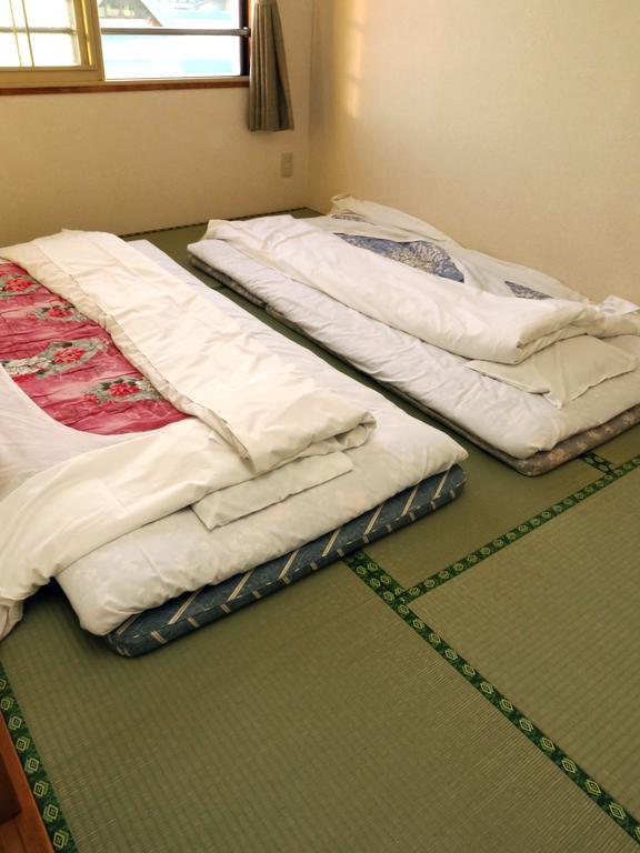 Frontier Sunrise Villa Kamifurano Room photo