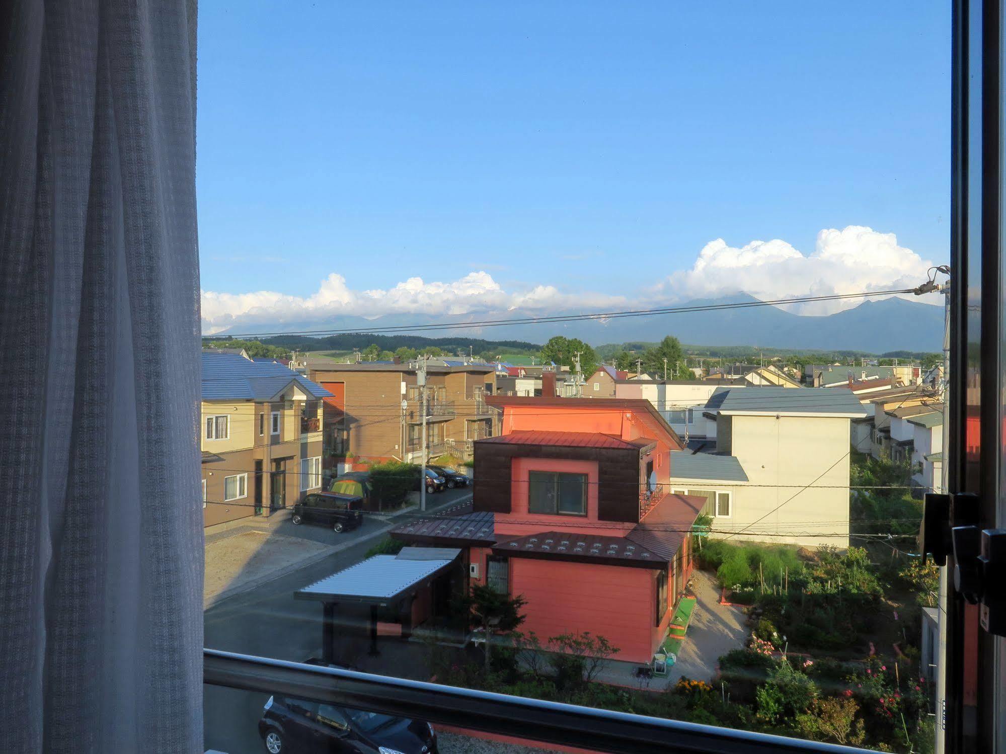 Frontier Sunrise Villa Kamifurano Exterior photo